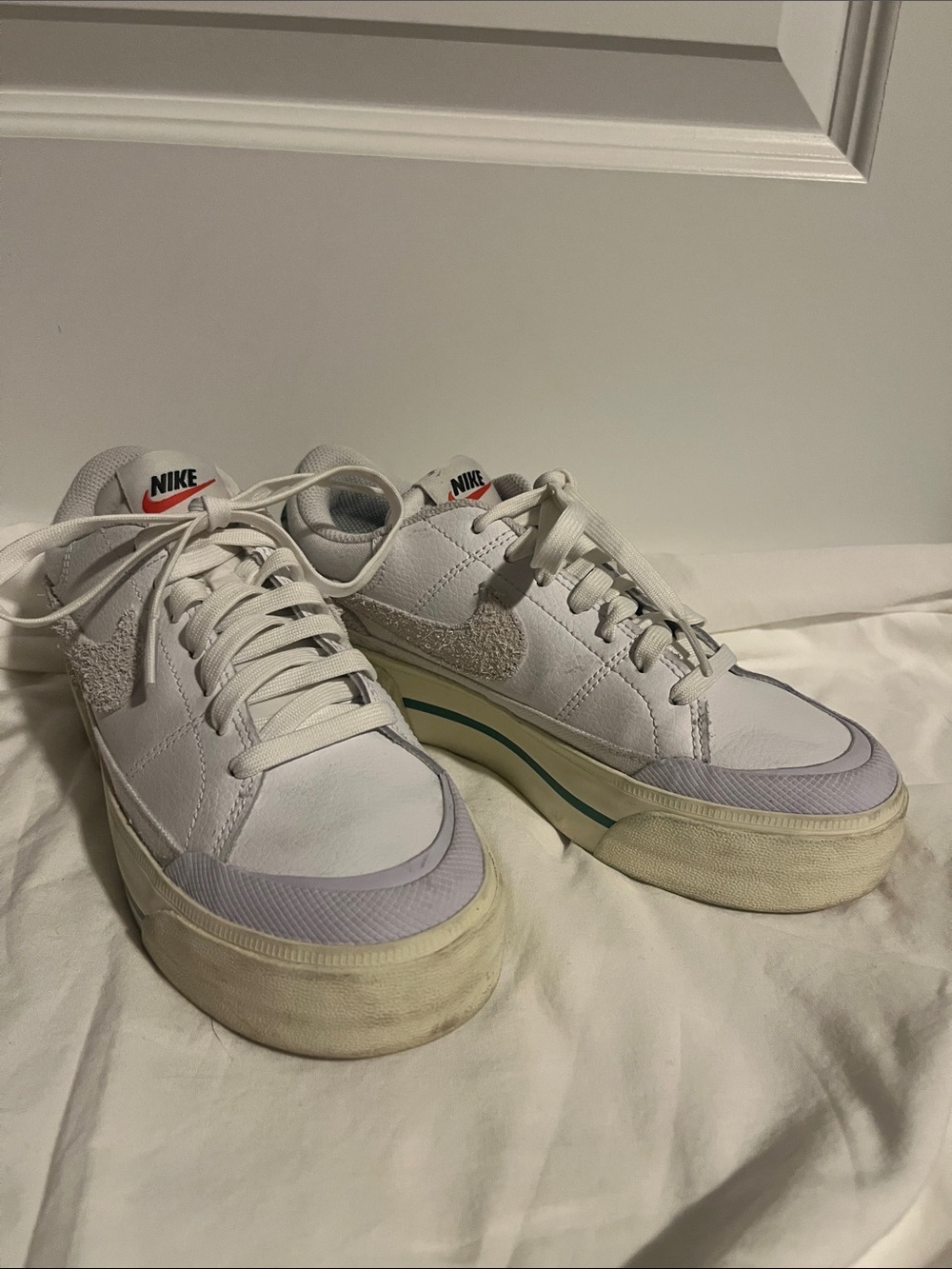NIKE Court Legacy Lift in Summit White Stadium Green sz 6.5 FJ5483-100